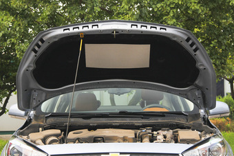 2015款科鲁兹1.4T自动旗舰版