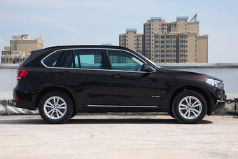 2015款宝马X5 xDrive28i