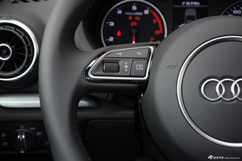 2015款奥迪A3 Sportback 35TFSI 300万纪念智领版