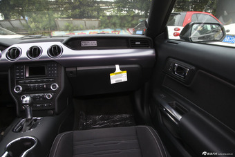 2016款野马2.3T自动性能版