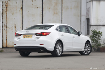 2015款阿特兹2.0L自动蓝天时尚版