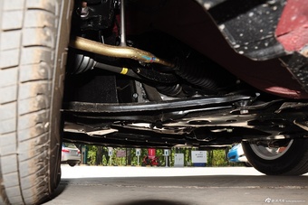 2015款启辰R50 1.6L自动豪华版