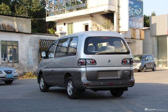 2015款菱智M3 1.6L 7座舒适型