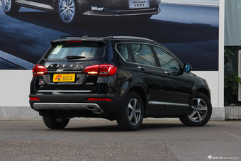 2015款哈弗H6运动版1.5T手动四驱精英型