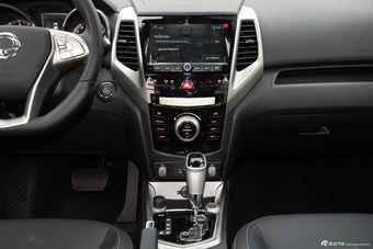 2015款蒂维拉 1.6L自动两驱致酷版