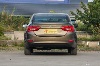 2015款英朗1.5L自动豪华型15N