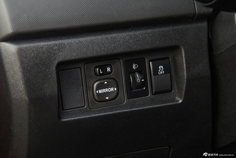 2016款哈弗H1 1.5L手动豪华型红标