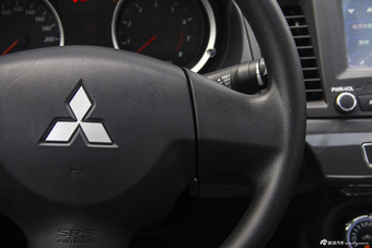 2014款翼神竞速版1.8L CVT舒适型