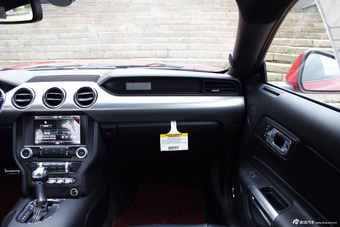 2015款野马 2.3T 50周年纪念版