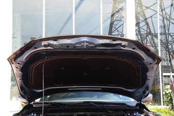 2015款阿特兹2.5L蓝天至尊版