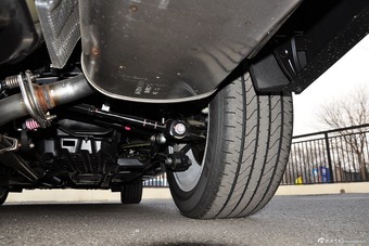 2015款凯美瑞2.5G豪华导航版