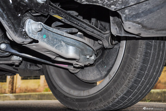 2014款宝马X1 xDrive20i X设计套装