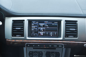 2015款捷豹XF 2.0T 80周年典藏豪华版