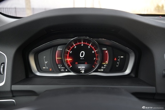 2015款沃尔沃S60L 2.0T自动 E驱混动 智越版