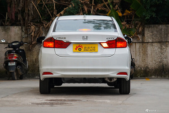 2015款锋范 1.5LCVT豪华版