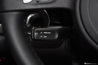 2014款保时捷Panamera 4 Executive 3.0T