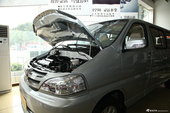 2011款阁瑞斯尊领2.4L旗舰版