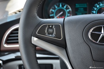 2016款瑞风M52.0T自动汽油商务版