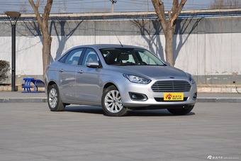 2015款福睿斯1.5L自动时尚型