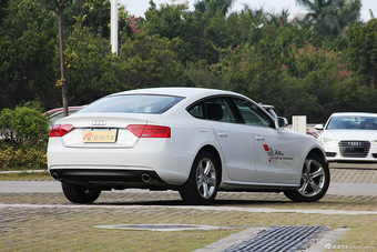 2016款奥迪A5 Sportback 2.0T自动45TFSI