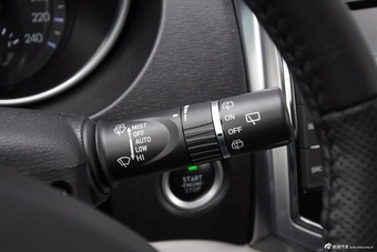 2015款哈弗H6 Coupe 2.0T手动两驱精英型