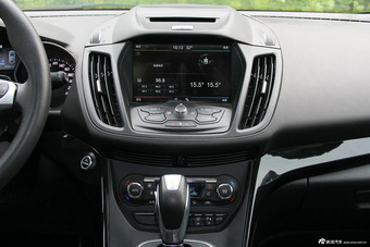 2013款福特翼虎2.0 GTDi自动运动型