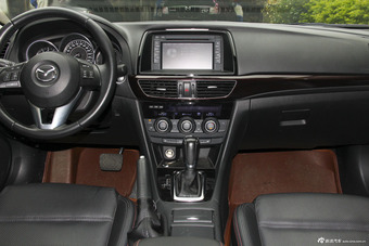 2015款阿特兹2.0L自动蓝天尊贵版