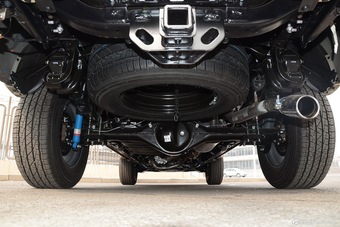 2016款塔库玛3.5L手动标准版