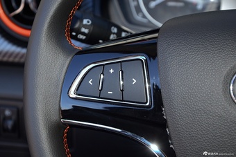 2015款北汽绅宝X25 1.5L手动舒适型