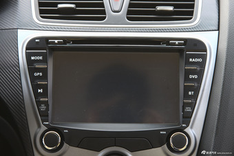 2015款海马福美来1.5T自动品尚型