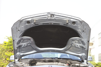 2015款奔驰CLS260 2.0T自动