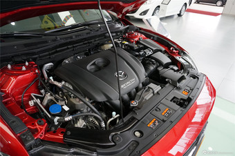 2014款马自达6阿特兹2.5L蓝天至尊版