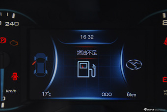 2016款DX7 1.5T手动凯旋版