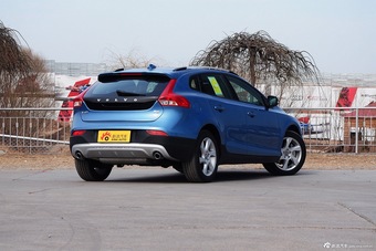 2015款沃尔沃V40 Cross Country 2.0T T5智雅版