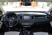 2015款索兰托L 2.4L GDI汽油四驱精英版