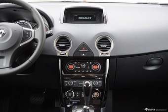 2015款科雷傲2.5L四驱舒适版