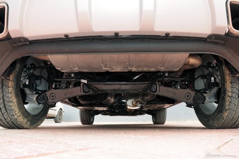 2015款哈弗H6 Coupe 2.0T手动两驱精英型