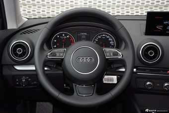 2015款奥迪A3 Sportback 35TFSI 300万纪念智领版