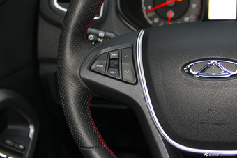 2015款瑞虎5 2.0L手动家享版