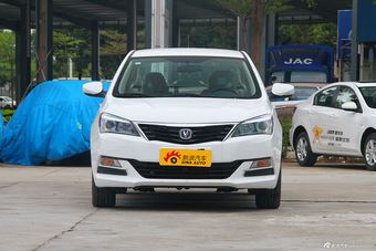 2015款悦翔V7 1.6L 手动乐尚型