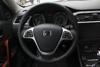 2015款众泰T600 2.0T自动尊贵型