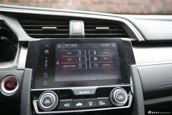 2016款思域1.5T手动220TURBO豪华型