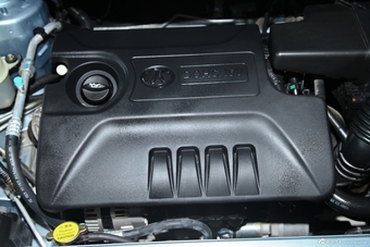 2012款北京汽车E系列1.3L乐尚手动版两厢