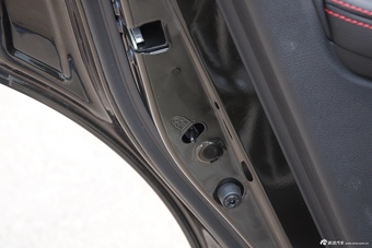 2015款宝骏560 1.8L