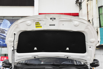 2016款比亚迪宋2.0TID自动旗舰型