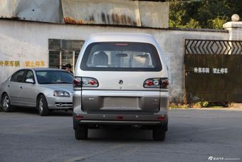 2015款菱智M3 1.6L 7座舒适型