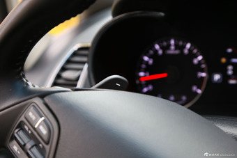 2015款起亚K3 1.6L自动Premium