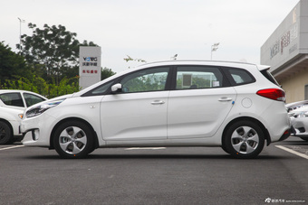 2013款佳乐 2.0L自动舒适版7座 国IV