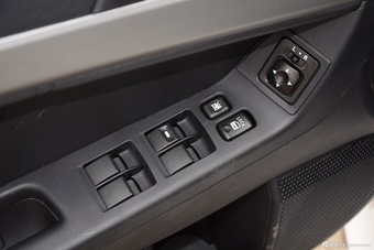 2015款翼神1.6L 手动时尚型