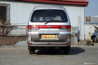 2016款菱智M5 2.0L手动7座豪华型L